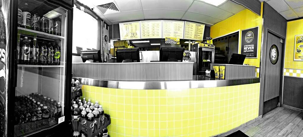 Hungry Howies Pizza | meal delivery | 111 W Cass St, Albion, MI 49224, USA | 5176292924 OR +1 517-629-2924