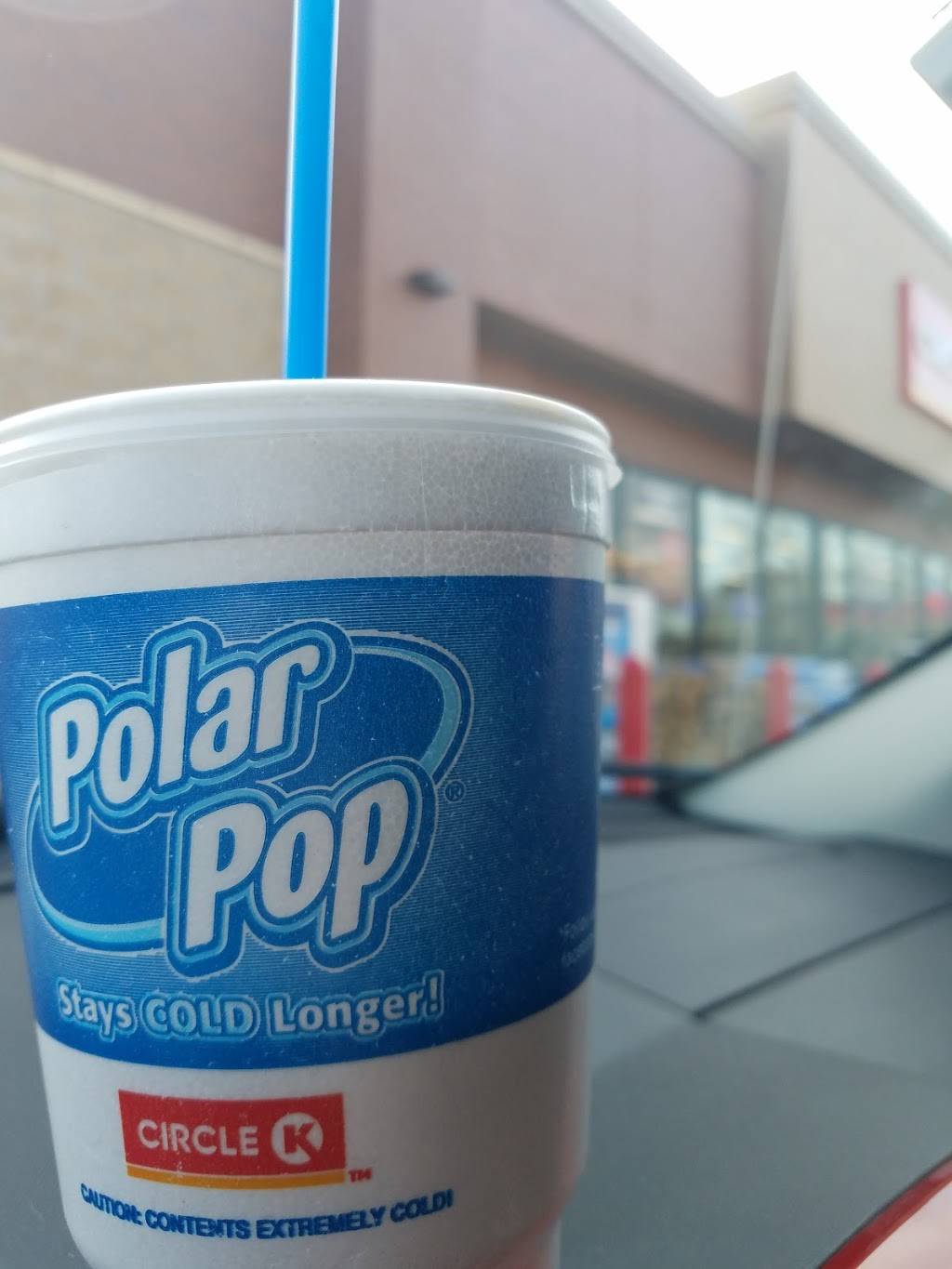 Circle K | cafe | 100 W Geneva Rd, Wheaton, IL 60187, USA | 6306684628 OR +1 630-668-4628