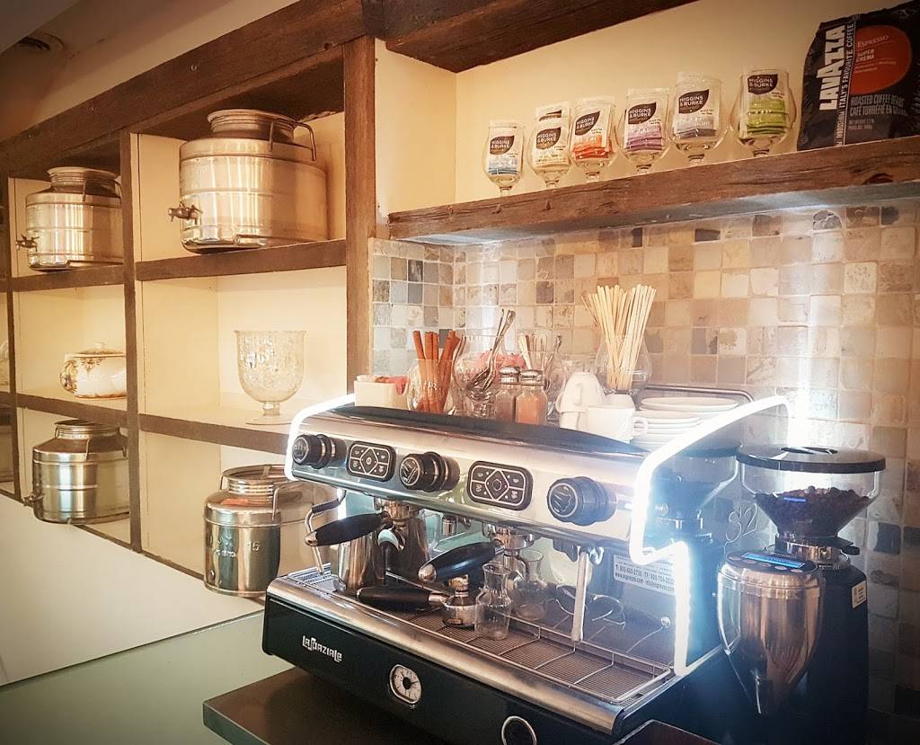 Cyrene Restaurant | restaurant | 530 Eglinton Ave W, Toronto, ON M5N 2K5, Canada | 4164402121 OR +1 416-440-2121