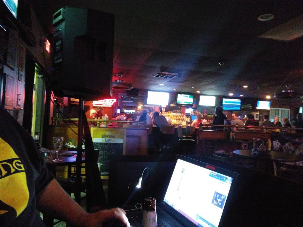 SportsTime2 Bar & Grille | restaurant | 5025 Winters Chapel Rd # D, Dunwoody, GA 30360, USA | 7706680495 OR +1 770-668-0495