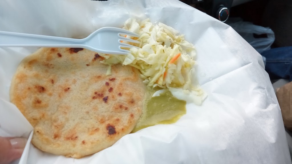 Pupuseria y Taqueria | restaurant | 3602 Broadway St, Houston, TX 77017, USA | 8323823445 OR +1 832-382-3445