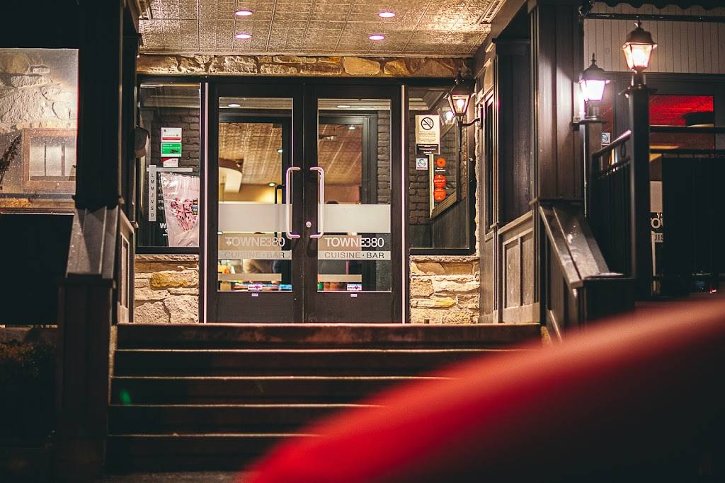 Towne 380 | Steakhouse & Seafood | restaurant | 380 Boulevard Saint-Martin O, Laval, QC H7M 3Y8, Canada | 4506688696 OR +1 450-668-8696