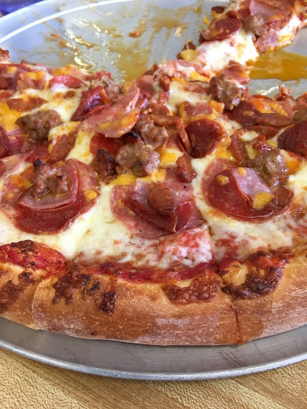 Riverbank Pizza | restaurant | 620 Fremont St, Colusa, CA 95932, USA | 5304584711 OR +1 530-458-4711