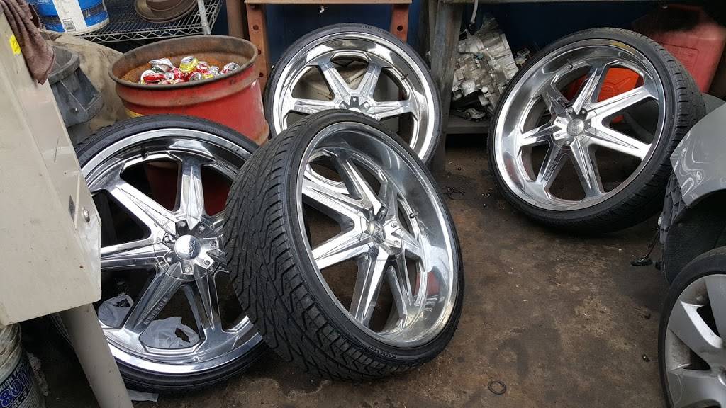 Guerrero Taco Shop | restaurant | 3716 1/2 Main St, San Diego, CA 92113, USA | 6192380196 OR +1 619-238-0196