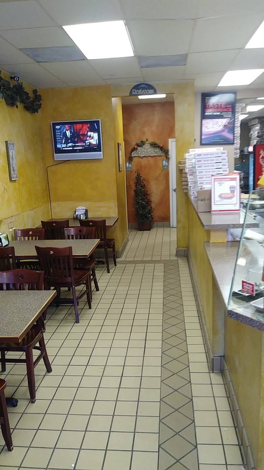 Bizzarro Pizza | restaurant | 635 S Wickham Rd, West Melbourne, FL 32904, USA | 3219530334 OR +1 321-953-0334