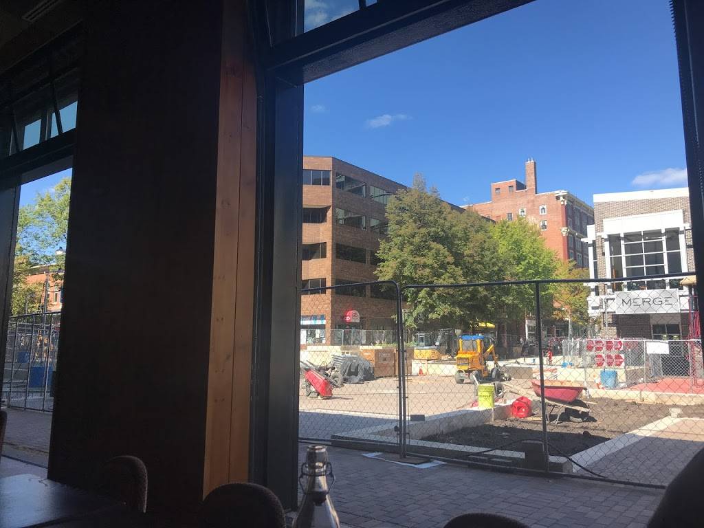 Genes | restaurant | 210 S Dubuque St, Iowa City, IA 52240, USA | 3193374058 OR +1 319-337-4058