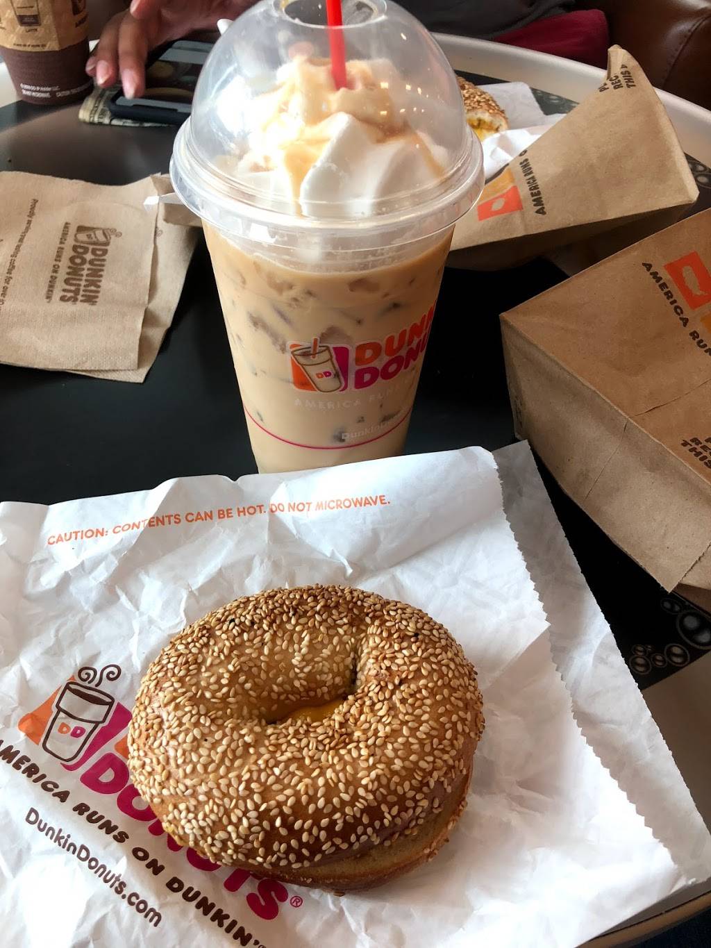 Dunkin | bakery | 7330 NW 36th St, Miami, FL 33166, USA | 3054206137 OR +1 305-420-6137