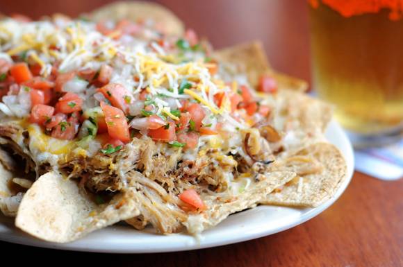 Flatwater | restaurant | 832 E Westfield Blvd, Indianapolis, IN 46220, USA | 3172575466 OR +1 317-257-5466