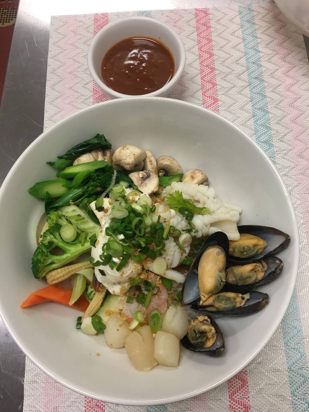 Yummy Pho Bac | restaurant | 2037 N Mt Juliet Rd, Mt. Juliet, TN 37122, USA | 6155534081 OR +1 615-553-4081