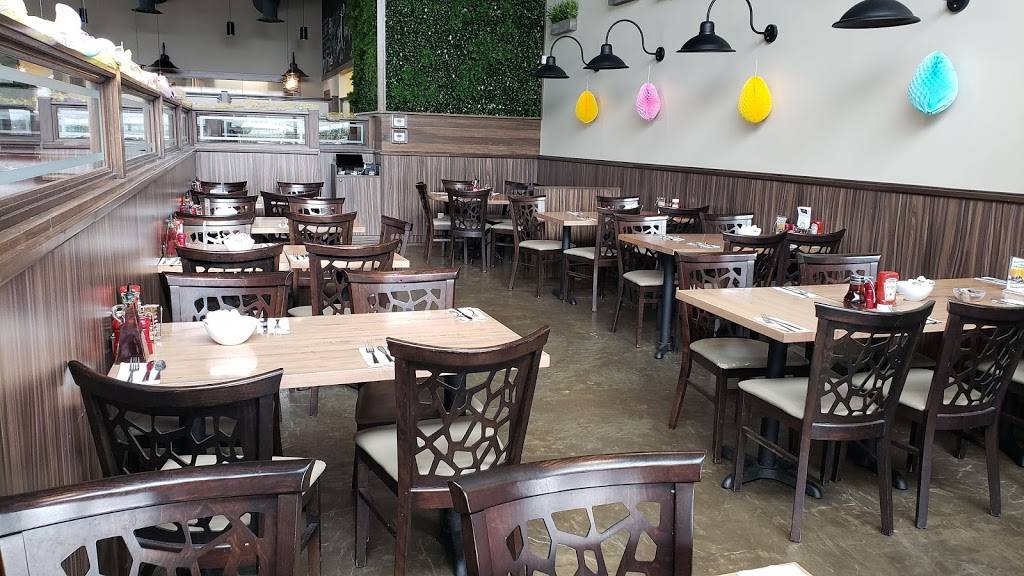 Dejeuner Cosmopolitain | restaurant | 7600 Boulevard Viau, Saint-Léonard, QC H1S 2P3, Canada | 5145965656 OR +1 514-596-5656