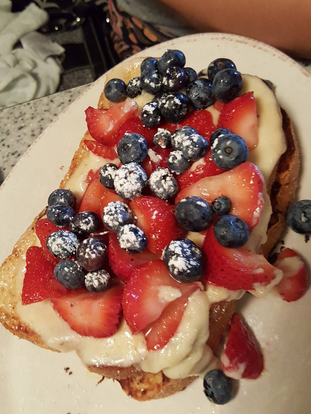 The Omelette Shoppe | restaurant | 1880 Breton Rd SE, Grand Rapids, MI 49506, USA | 6167267300 OR +1 616-726-7300