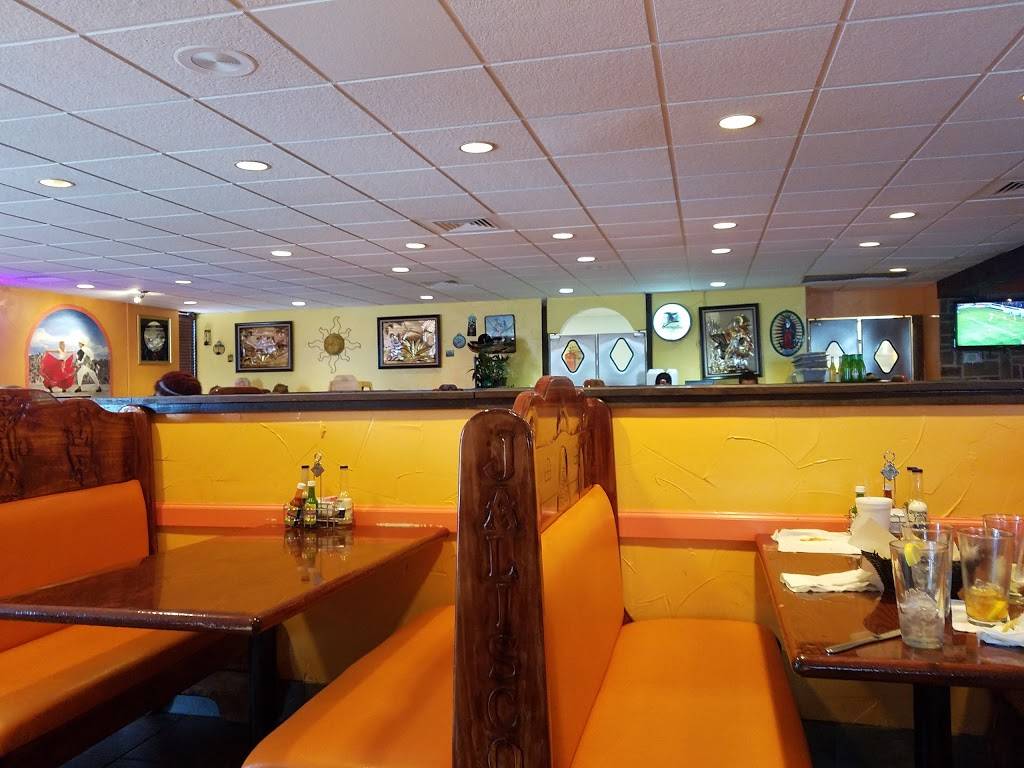 Jaliscos | restaurant | 2488 E State St, Salem, OH 44460, USA | 3303376983 OR +1 330-337-6983
