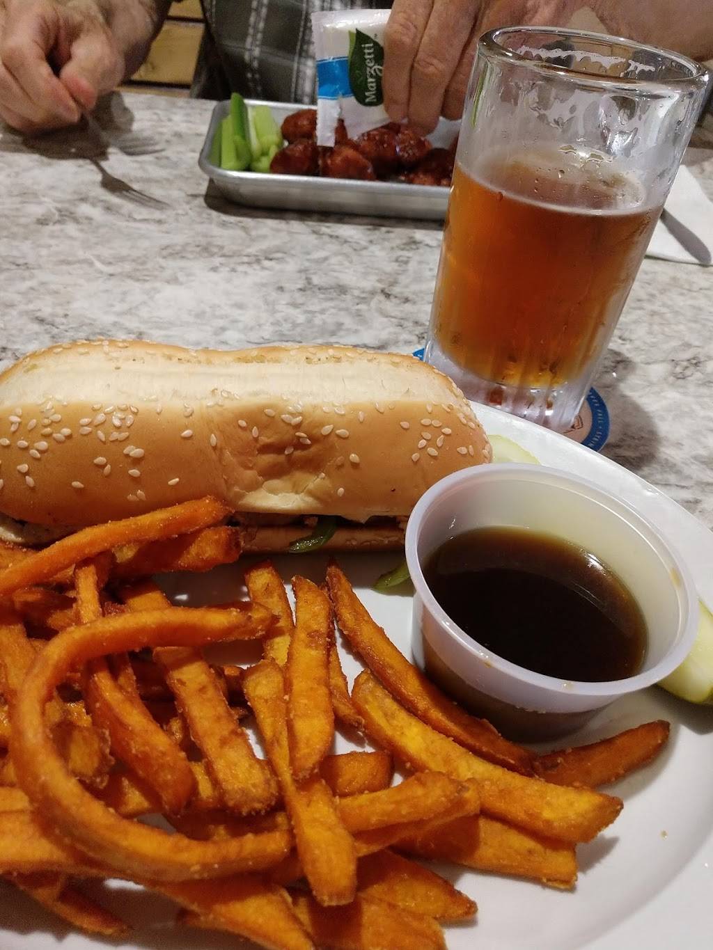 Toppers Bar & Grill | night club | 311 State Rd, Montevideo, MN 56265, USA | 3202699401 OR +1 320-269-9401