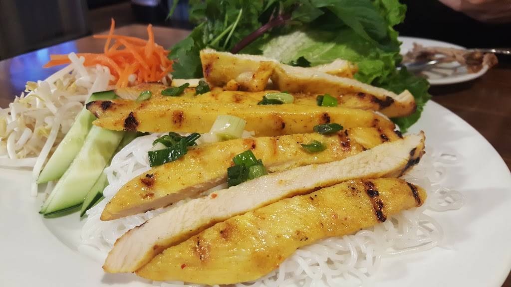 Lele East & West Thai Vietnamese Cuisine | restaurant | 5015 Tacoma Mall Blvd #103, Tacoma, WA 98409, USA | 2533023998 OR +1 253-302-3998