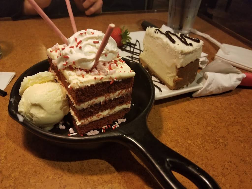 TGI Fridays | restaurant | 6800 Whitmore Lake Rd, Brighton, MI 48116, USA | 8108440541 OR +1 810-844-0541