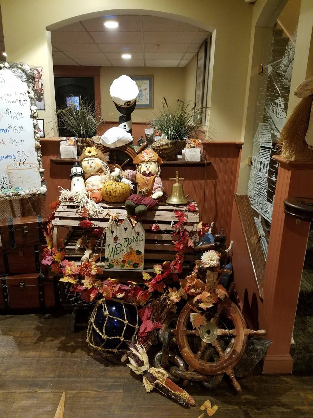 Village Inn | restaurant | 165 High St, Auburn, ME 04210, USA | 2077827796 OR +1 207-782-7796