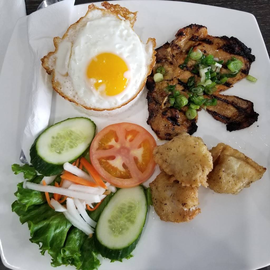 Pho Vuho | restaurant | 360 Dundas St E, Oakville, ON L6H 6Z9, Canada | 9052571333 OR +1 905-257-1333