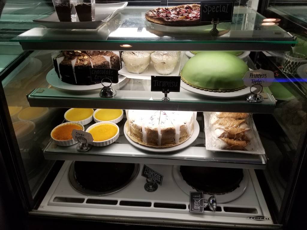 Villa Dolce | restaurant | 1828 Parmenter St, Middleton, WI 53562, USA | 6088330033 OR +1 608-833-0033