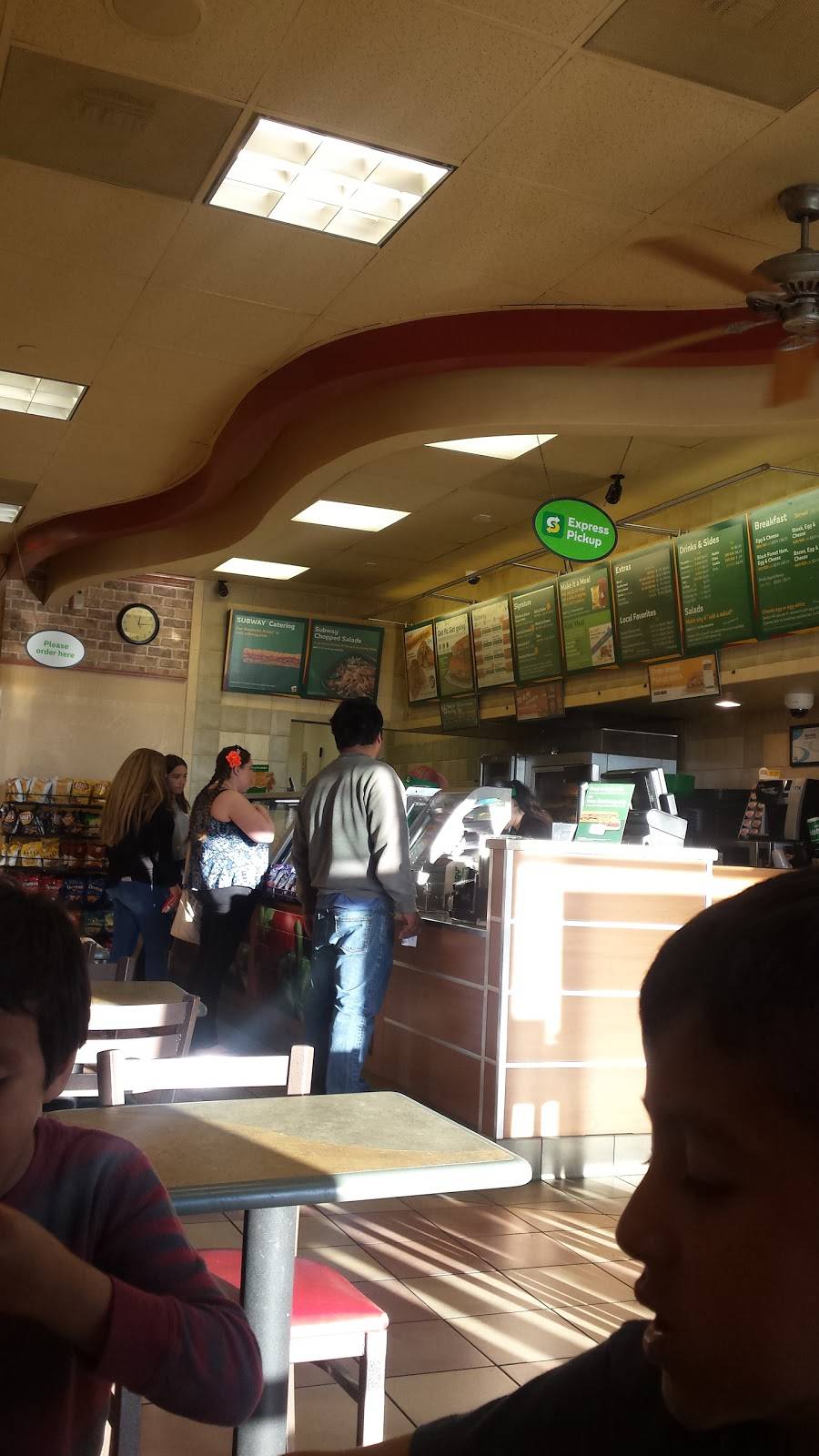 Subway | restaurant | 2441 Claribel Rd i, Riverbank, CA 95367, USA | 2098693360 OR +1 209-869-3360