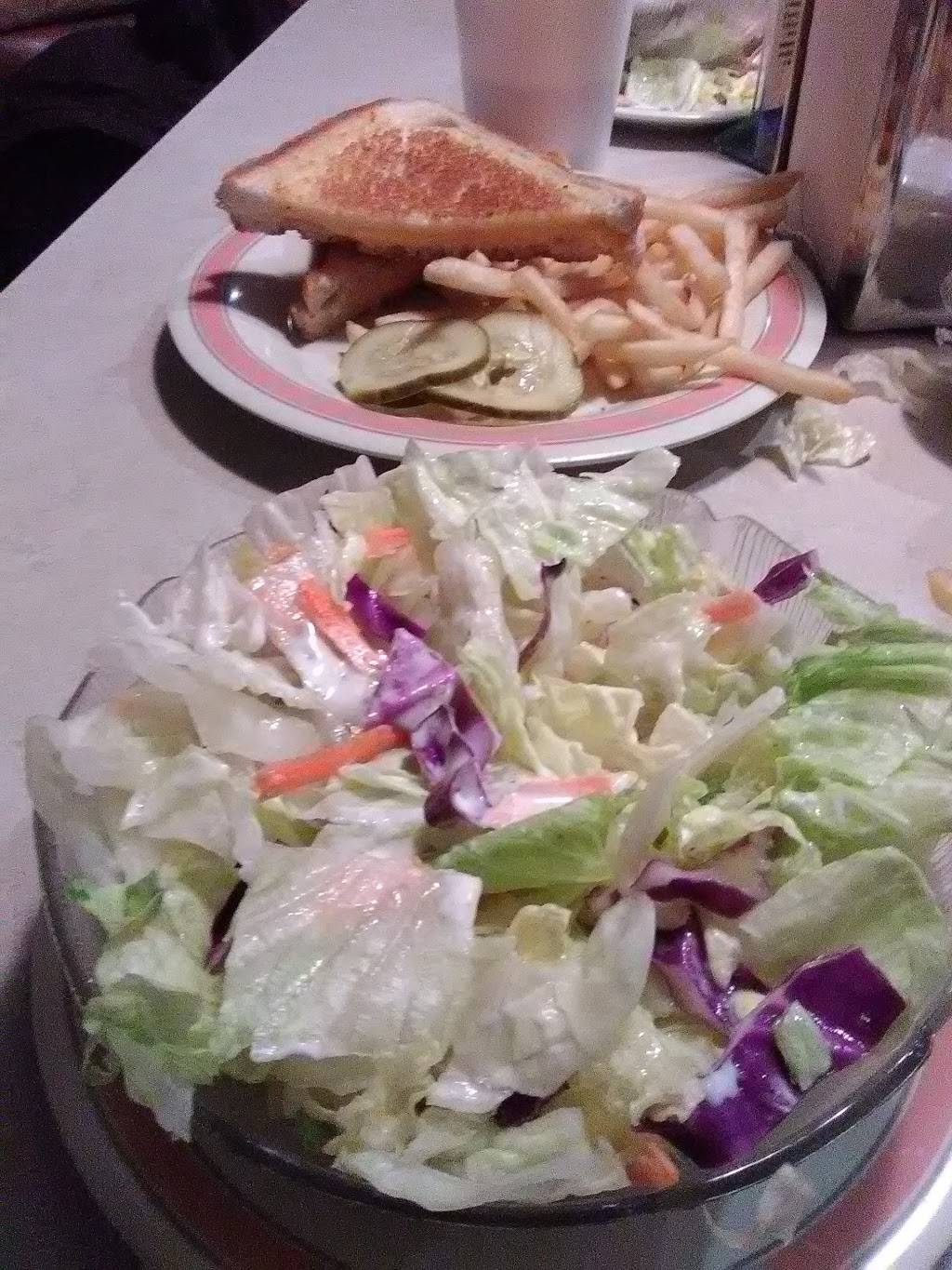 Southside Grill | restaurant | 2769 E 9 Mile Rd, Warren, MI 48091, USA | 5867542940 OR +1 586-754-2940