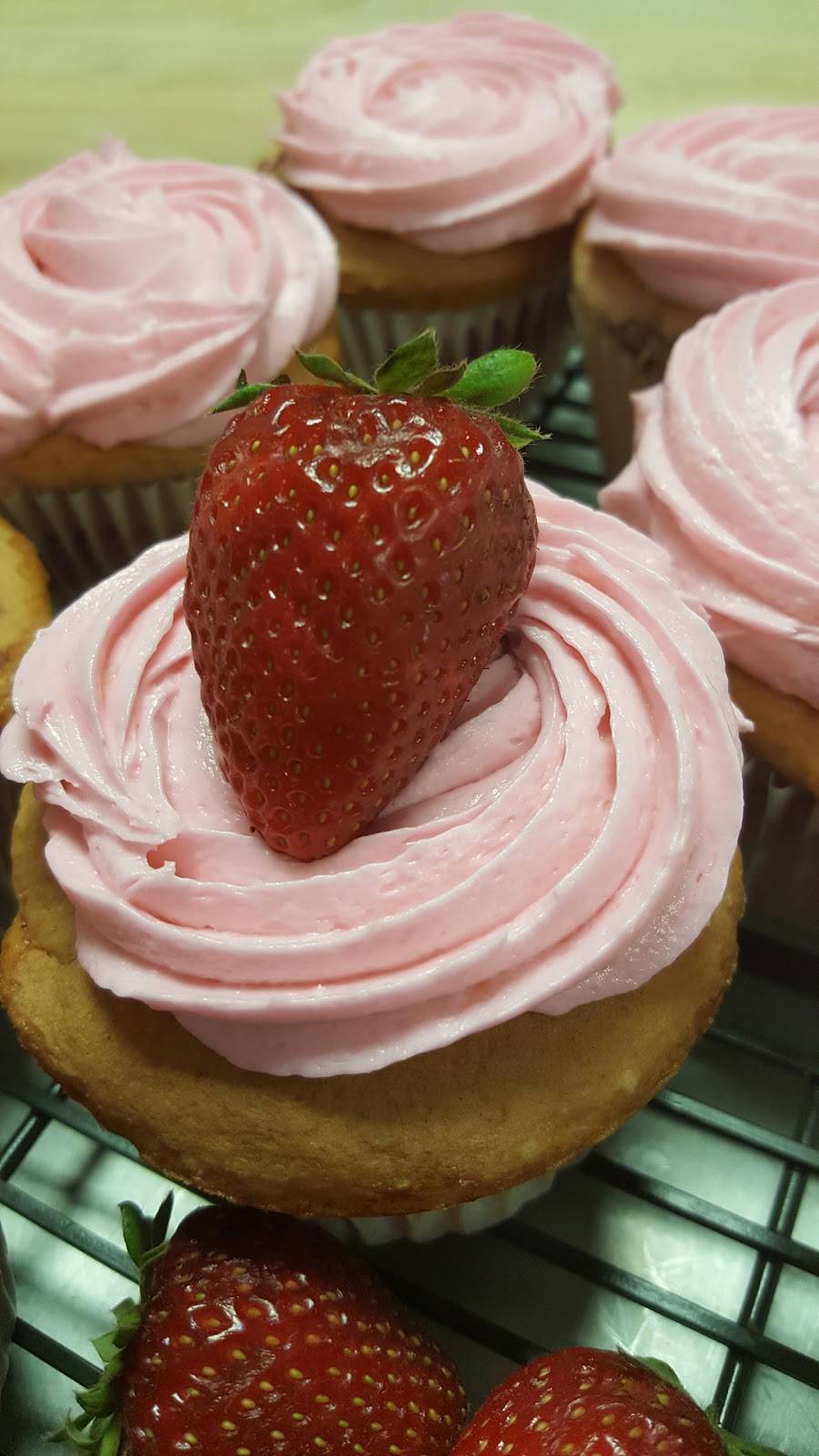 Sun Baked Food 4 The Soul | restaurant | 16842 E Parkview Ave #1, Fountain Hills, AZ 85268, USA | 4808372448 OR +1 480-837-2448