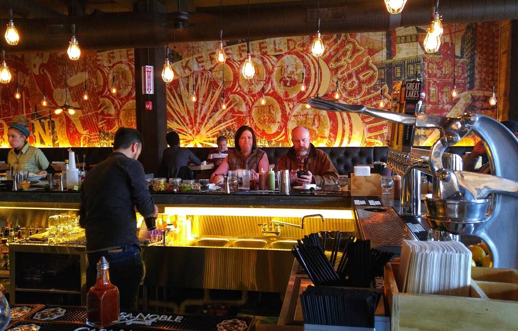 Bakersfield DET | restaurant | 3100 Woodward Ave, Detroit, MI 48201, USA | 3139747040 OR +1 313-974-7040