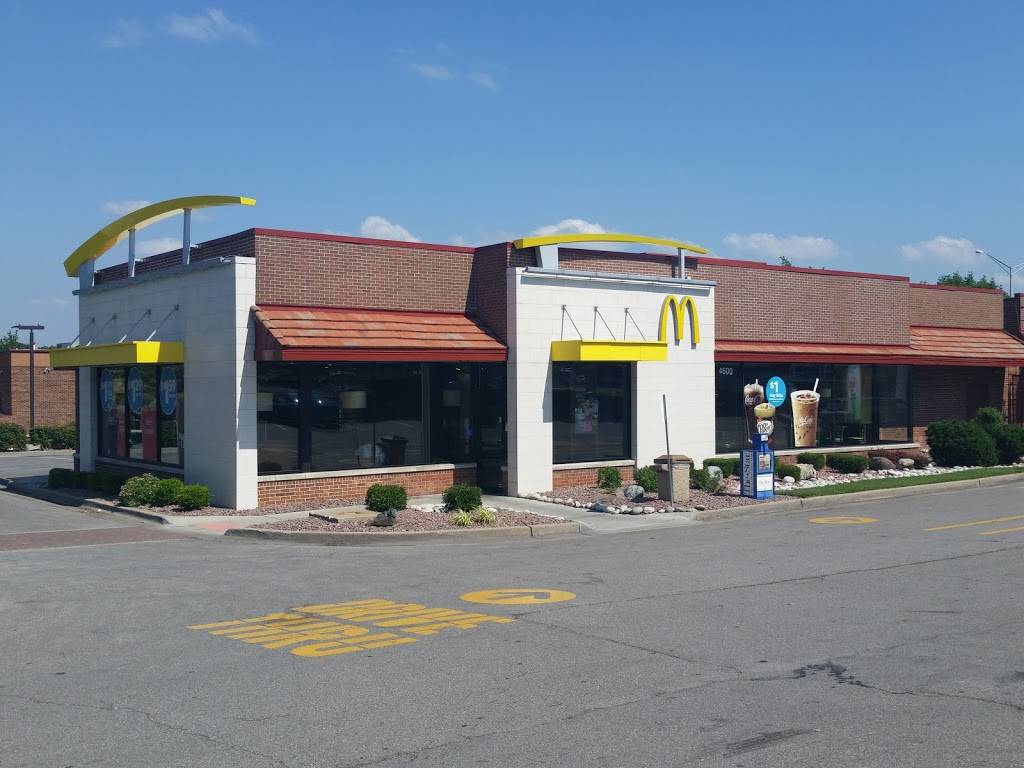 McDonalds | cafe | 4600 W 119th St, Leawood, KS 66209, USA | 9133399303 OR +1 913-339-9303