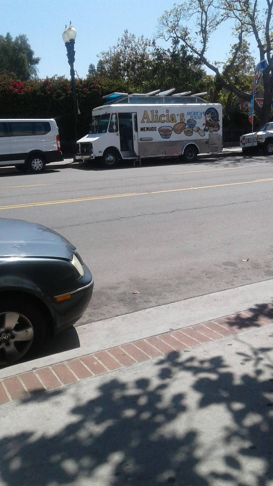 Alicias | restaurant | 701 E 4th St, Santa Ana, CA 92701, USA | 2087571480 OR +1 208-757-1480