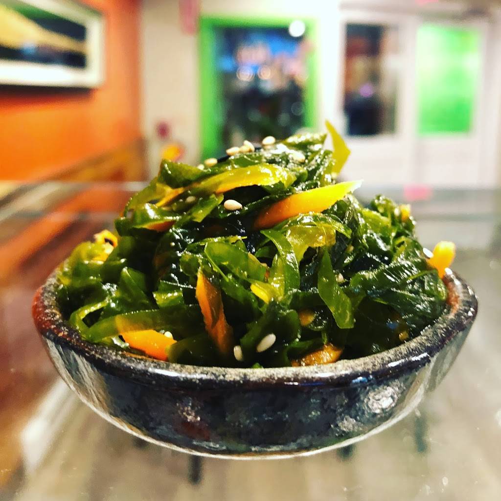 CRUNCHY POKÉ | cafe | 426 Fore St, Portland, ME 04101, USA | 2078350838 OR +1 207-835-0838