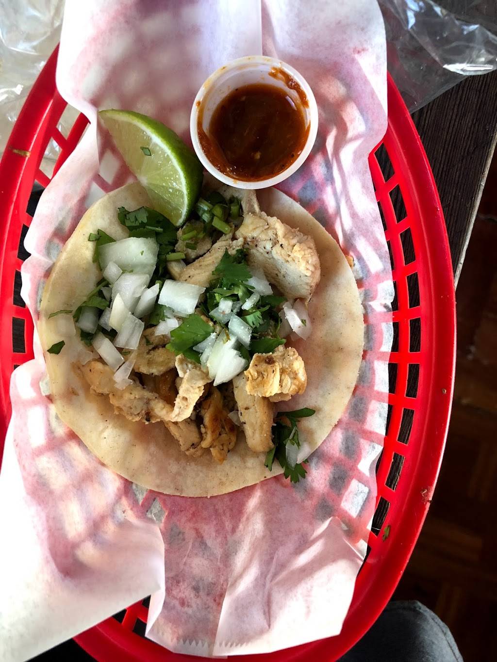 El Bajío Mexican Food Truck | restaurant | 4610 Ranch Rd 620 N, Austin, TX 78732, USA | 5125436709 OR +1 512-543-6709