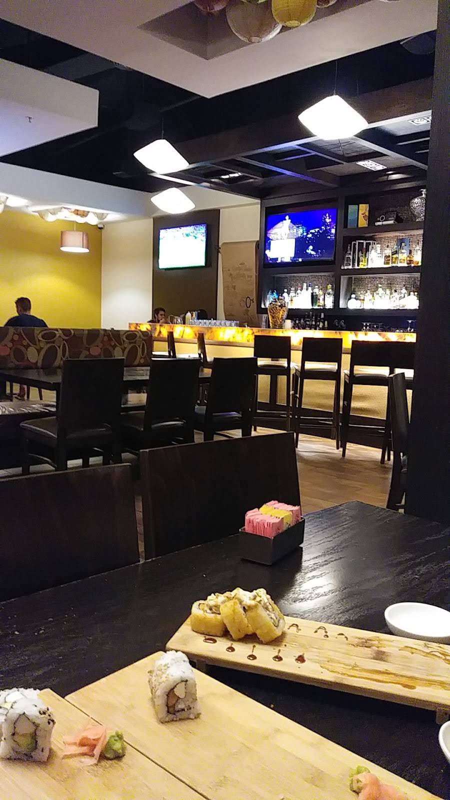 Katsura Sushi Bar | restaurant | 5380 N Mesa St #101, El Paso, TX 79912, USA | 9155846160 OR +1 915-584-6160