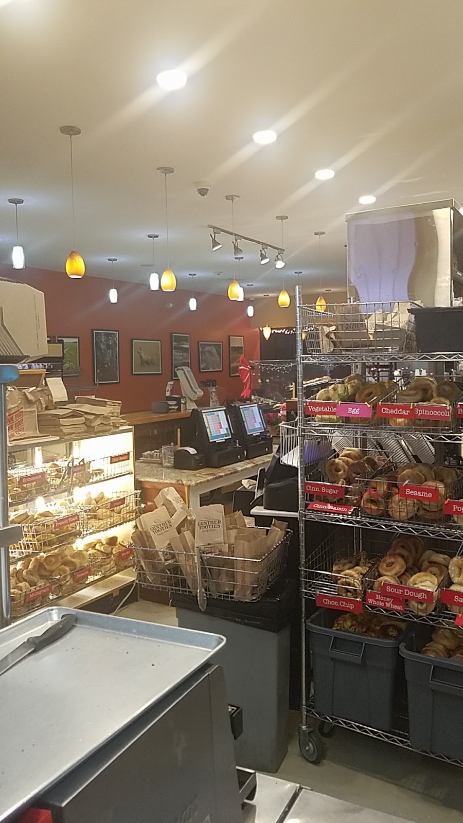 Gunther Tooties | bakery | 254 Church St #4, Pembroke, MA 02359, USA | 7818298709 OR +1 781-829-8709