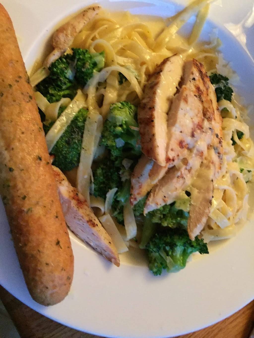 Applebees Grill + Bar | restaurant | 696 By Pass, #123, Seneca, SC 29678, USA | 8648826006 OR +1 864-882-6006