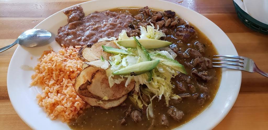 Taqueria La Familia | restaurant | 2642 W 32nd Ave, Denver, CO 80211, USA | 3034332332 OR +1 303-433-2332