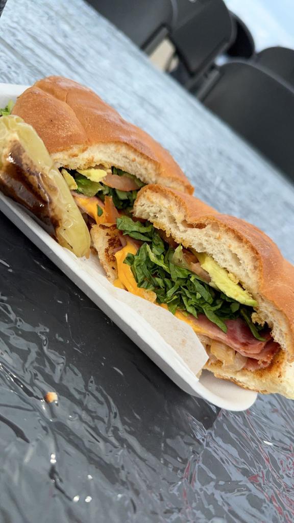 El Vagabundo Tacos y Hotdogs | restaurant | 5401 S Nogales Hwy, Tucson, AZ 85706, USA | 5203320188 OR +1 520-332-0188