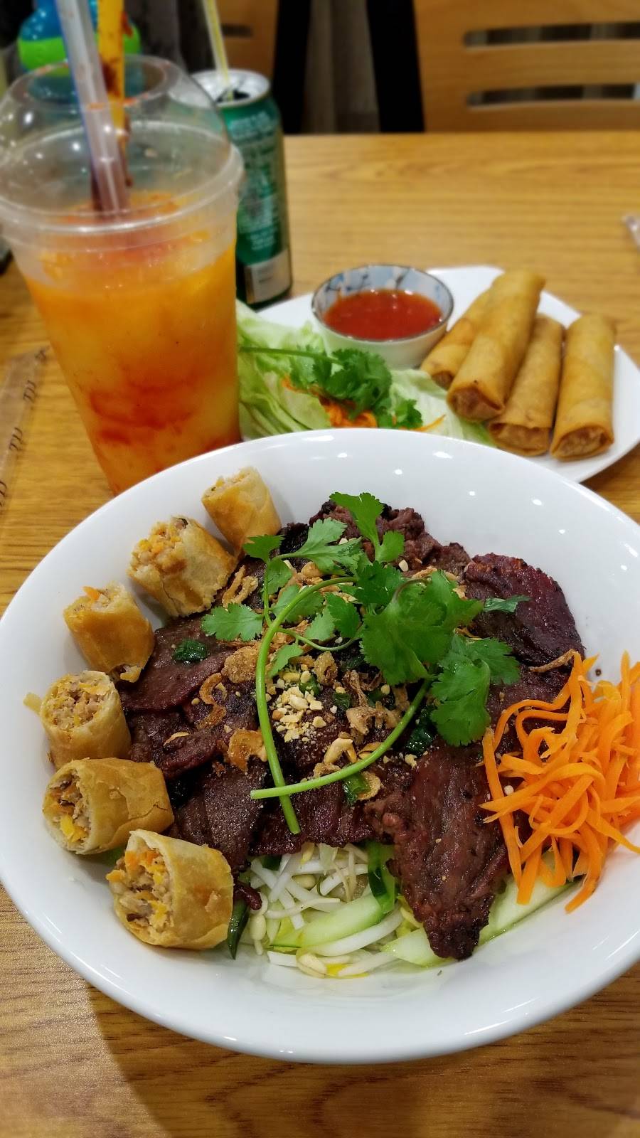 CT Banh Mi | restaurant | 9522 Huffmeister Rd #125, Houston, TX 77095, USA | 3469785558 OR +1 346-978-5558