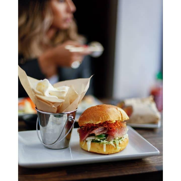 Sushi Shop | restaurant | 3058 Boulevard Laframboise, Saint-Hyacinthe, QC J2S 4Z4, Canada | 4507745888 OR +1 450-774-5888