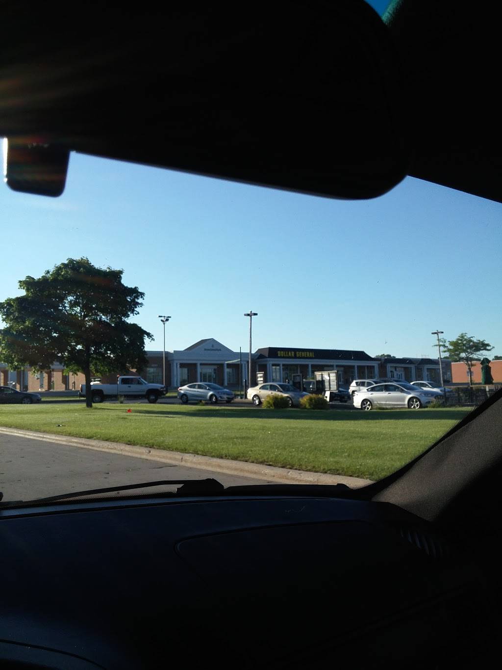 Starbucks | cafe | 2230 Main St, Green Bay, WI 54302, USA | 9204697583 OR +1 920-469-7583