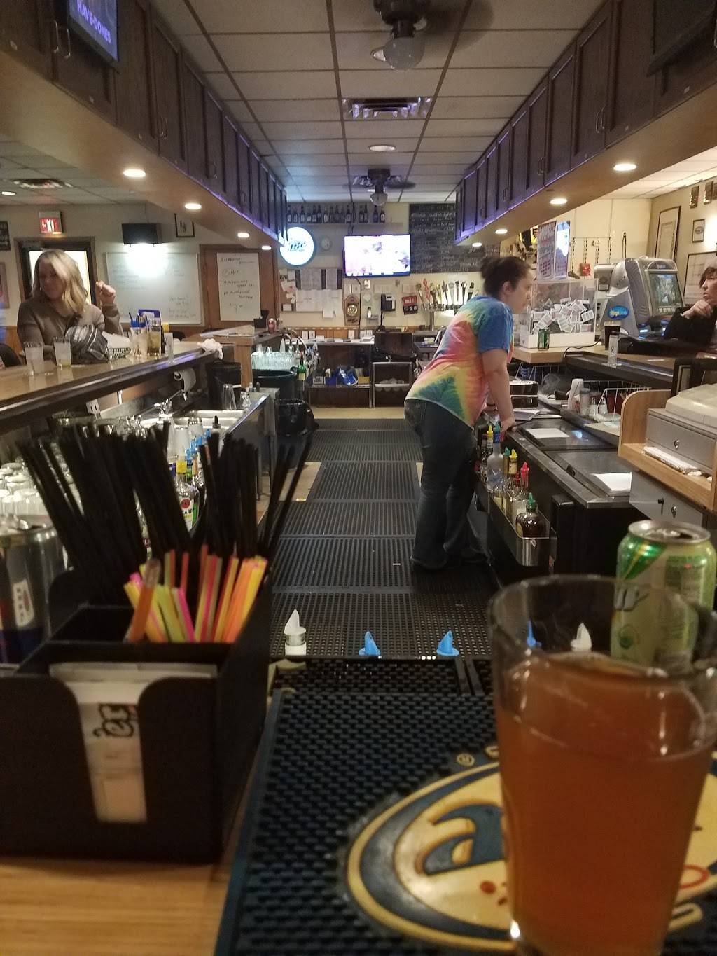 Yesterdays Gone Bar & Grill | restaurant | 219 S 9th St, Brainerd, MN 56401, USA | 2188242050 OR +1 218-824-2050