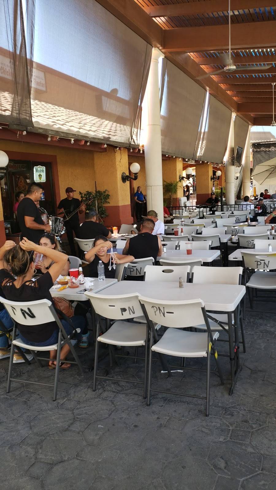 Pollo Del Norte | restaurant | 2105 Edison Hwy, Bakersfield, CA 93305, USA | 6613281825 OR +1 661-328-1825