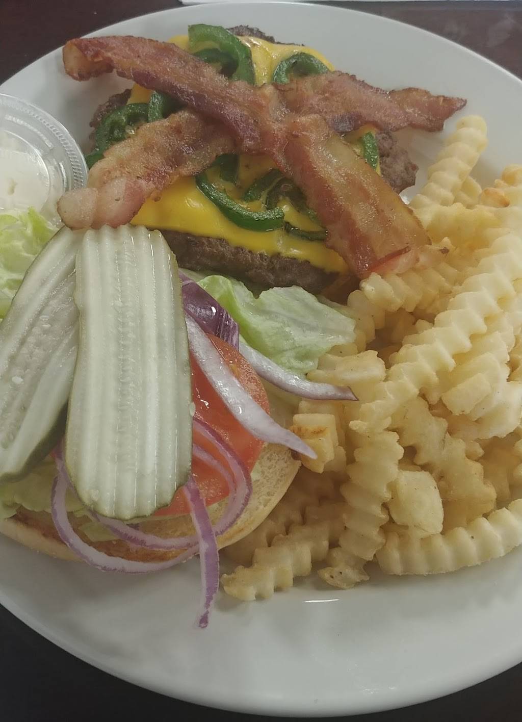 Sanders Family Kitchen | restaurant | suite R, 11 Declaration Dr suite R, Greenwood, IN 46143, USA | 3178934660 OR +1 317-893-4660