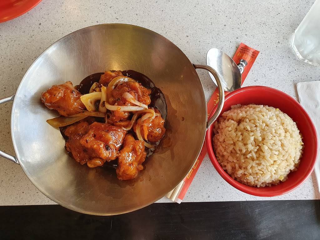 Royal Chopstix | restaurant | 13901 Midway Rd #109, Farmers Branch, TX 75244, USA | 9722398880 OR +1 972-239-8880