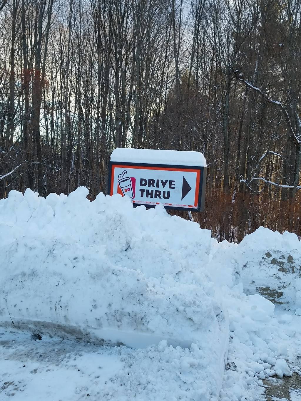 Dunkin | bakery | 1 Concord St, Antrim, NH 03440, USA | 6035883344 OR +1 603-588-3344