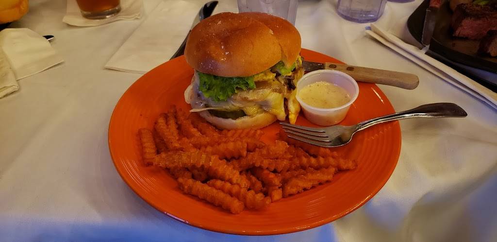 DAgostinos Navajo Bar & Grille | night club | 8970 Red Arrow Hwy, Bridgman, MI 49106, USA | 2694653434 OR +1 269-465-3434