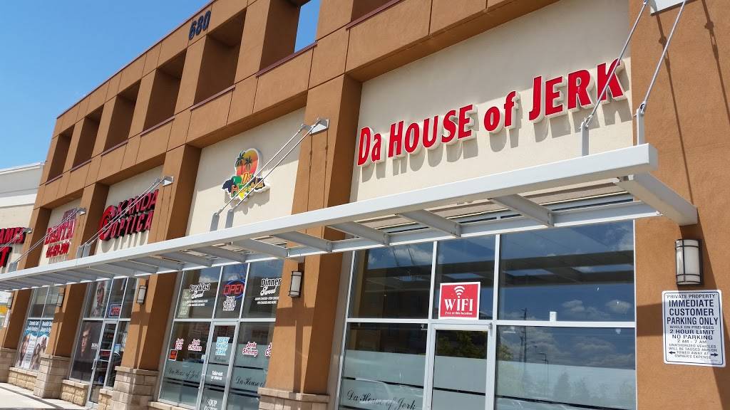 Da House Of Jerk | restaurant | 680 Rexdale Blvd, Etobicoke, ON M9W 0B5, Canada | 4166790755 OR +1 416-679-0755