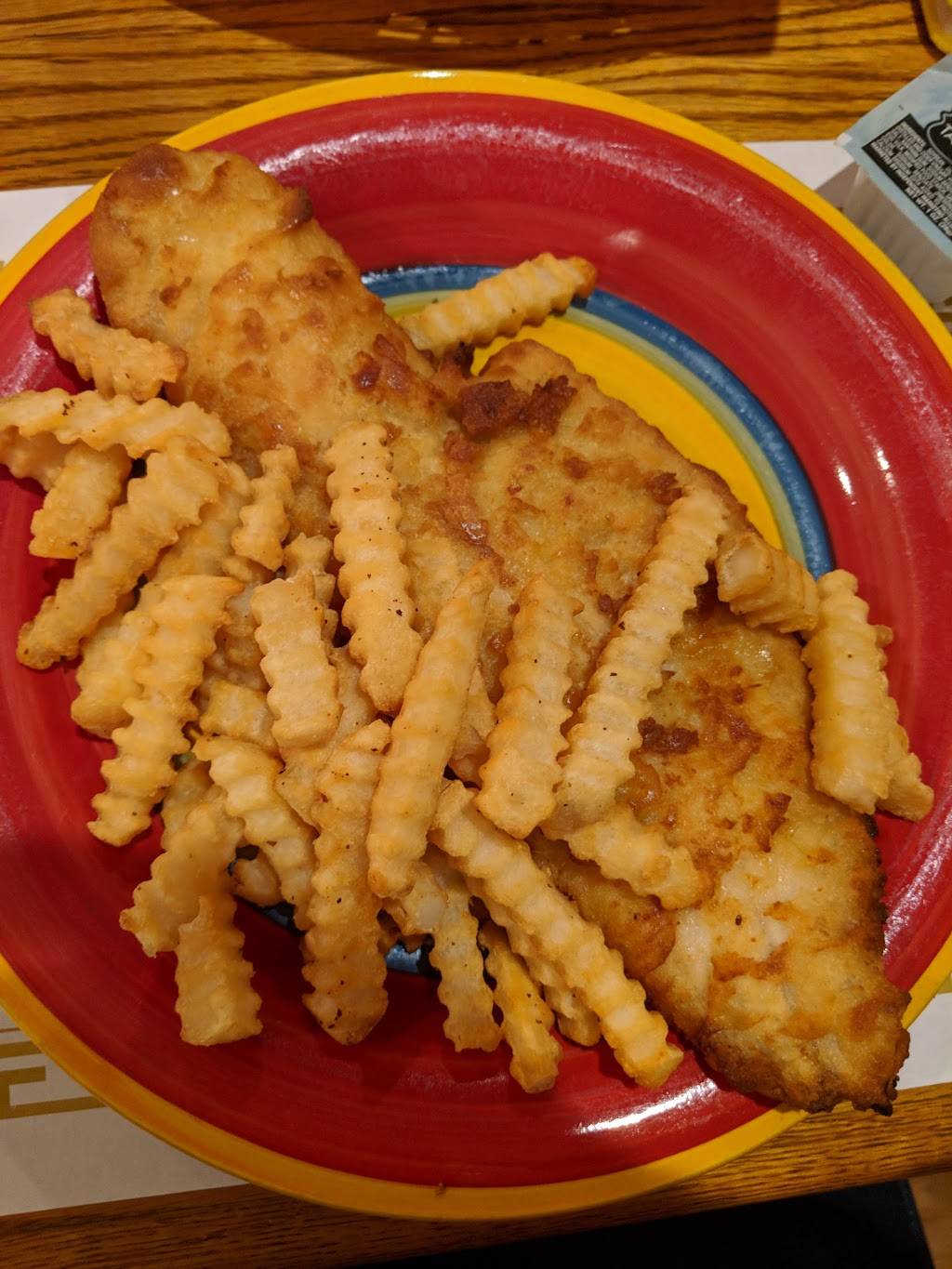 Foxs Pizza Den | restaurant | 144 N Broad St, Ridgway, PA 15853, USA | 8147762189 OR +1 814-776-2189