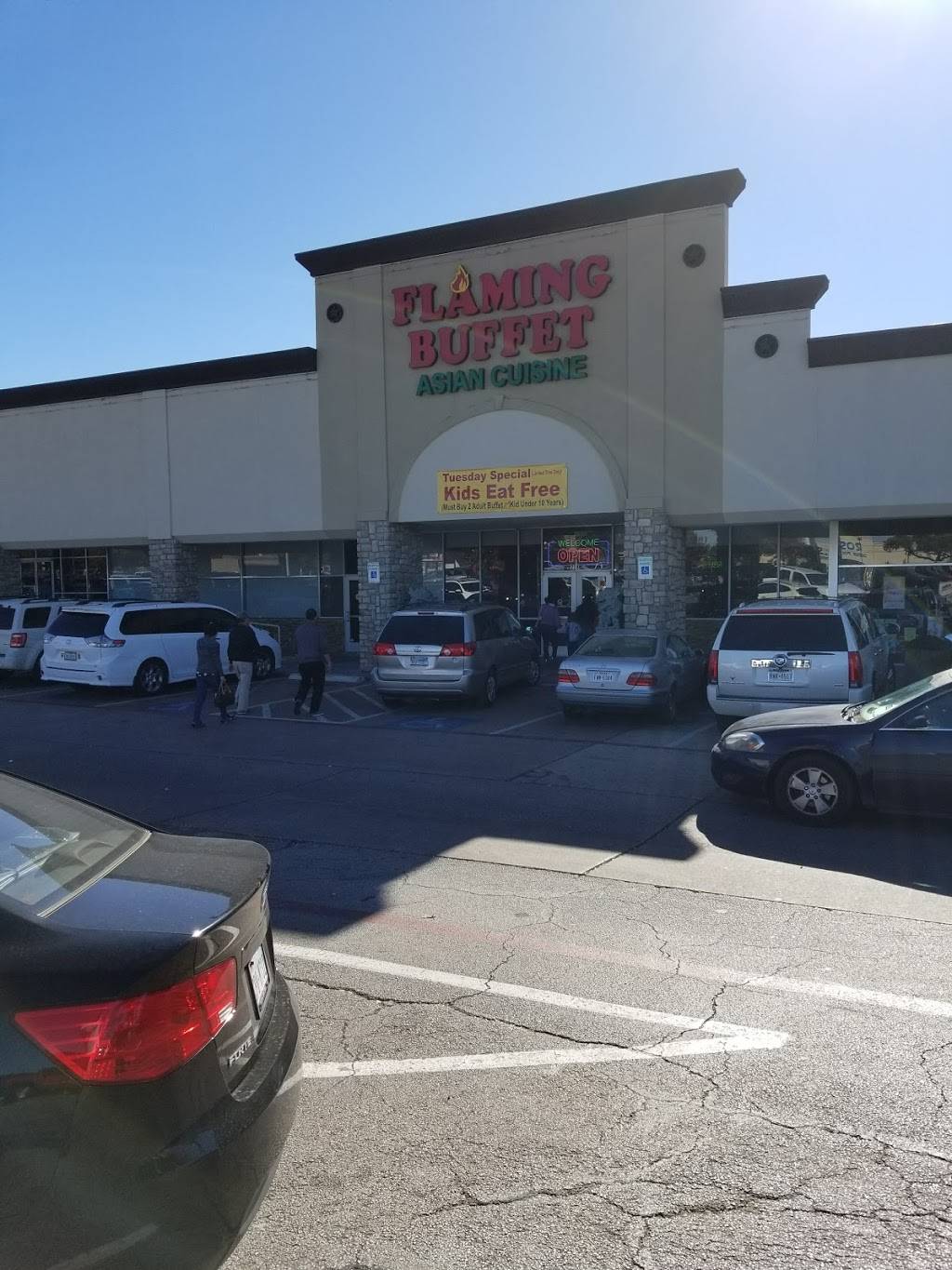 Flaming Buffet | restaurant | 11722 Marsh Ln #228, Dallas, TX 75229, USA | 2143522800 OR +1 214-352-2800