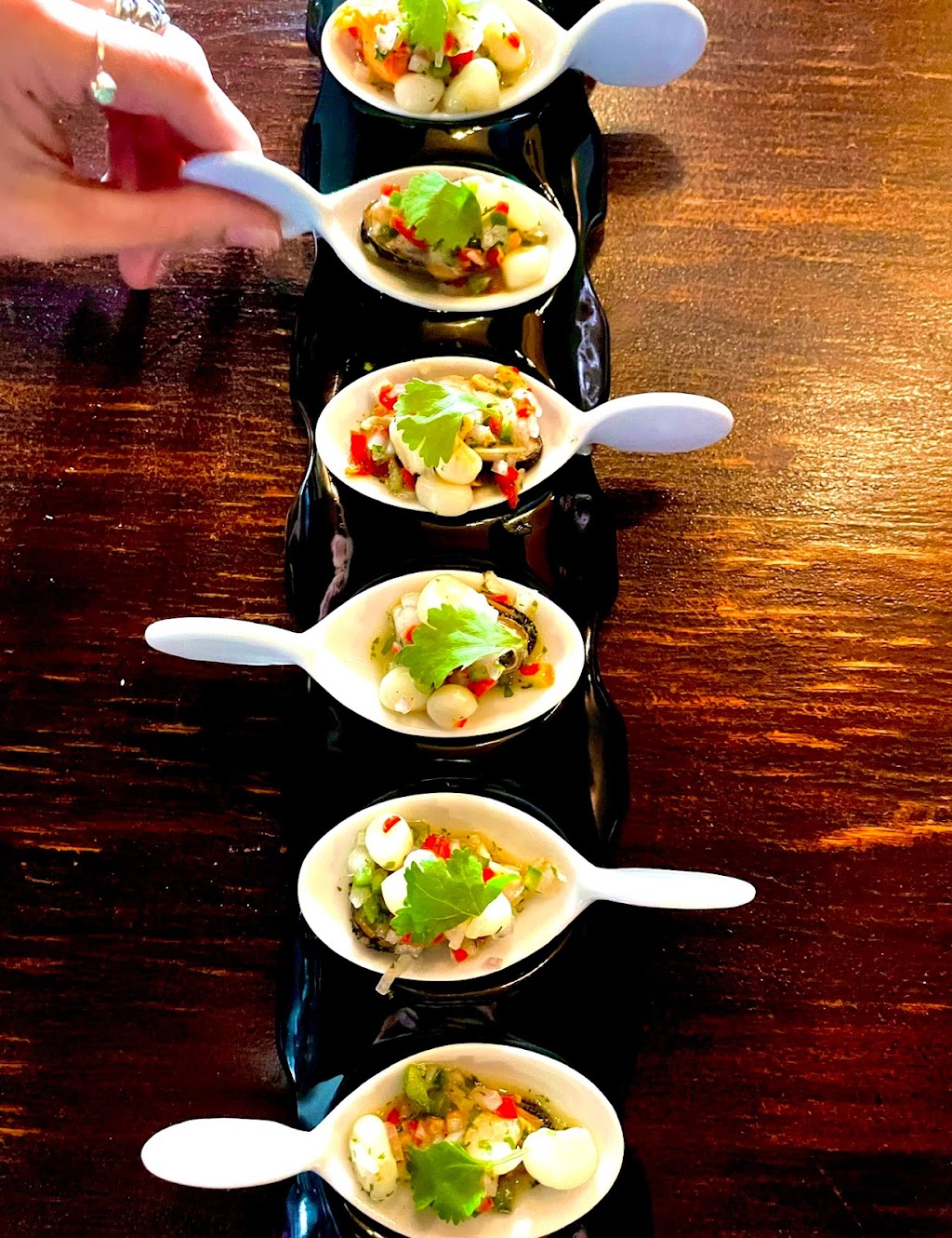 The Last Word | restaurant | 13 Wall St, Huntington, NY 11743, USA | 6316294545 OR +1 631-629-4545