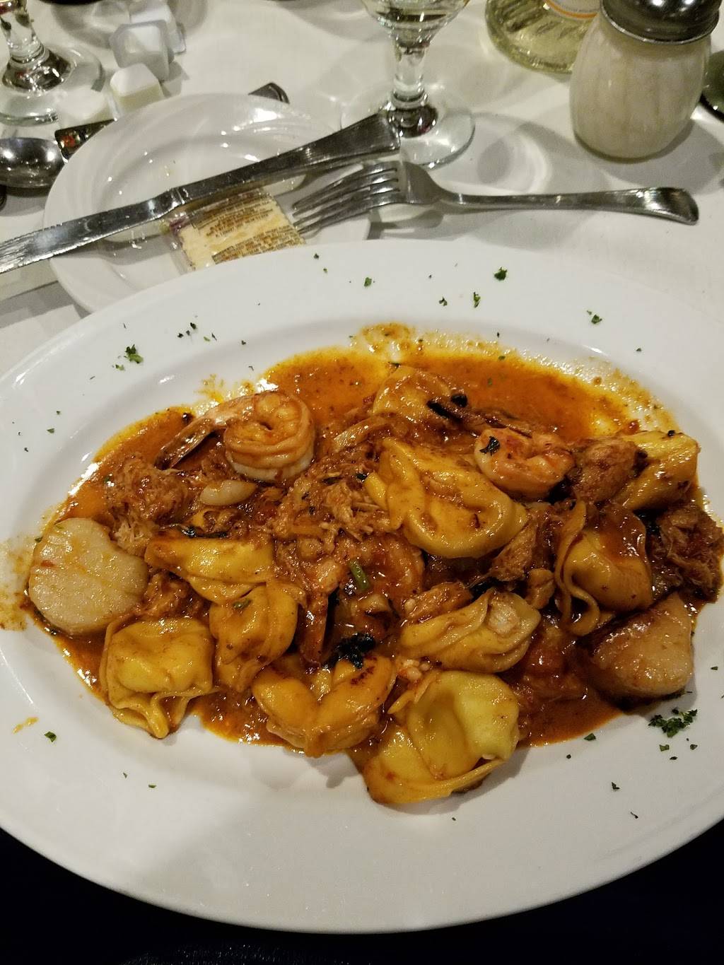 Arianas Ristorante Italiano | restaurant | 981 N Wales Rd, North Wales, PA 19454, USA | 2153627505 OR +1 215-362-7505