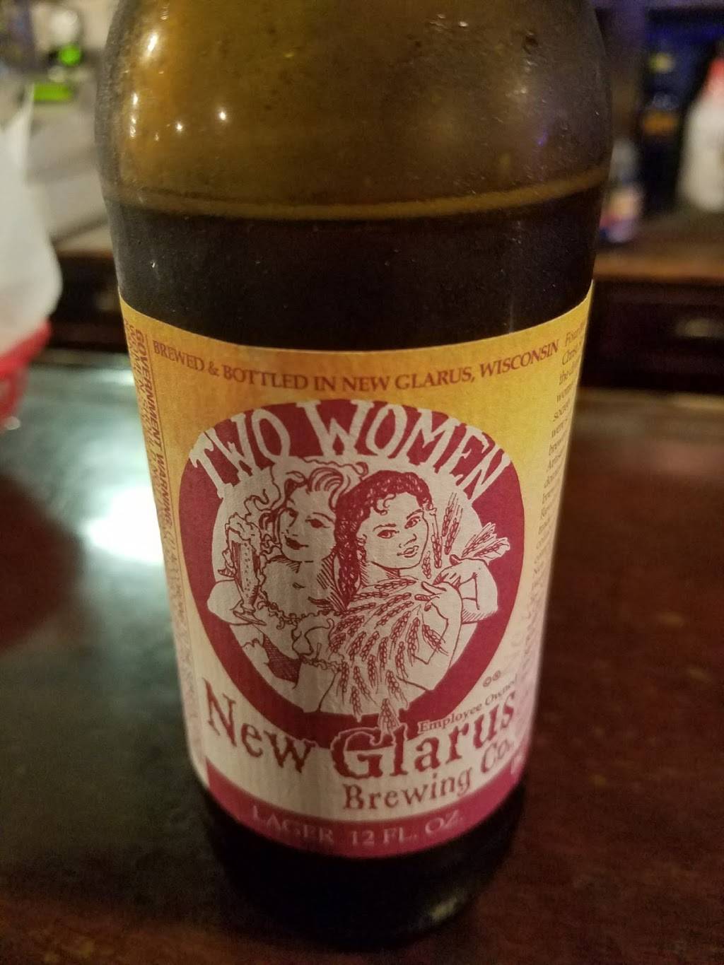 Debs Bar | restaurant | 1024 1st Center Ave, Brodhead, WI 53520, USA | 6088978110 OR +1 608-897-8110